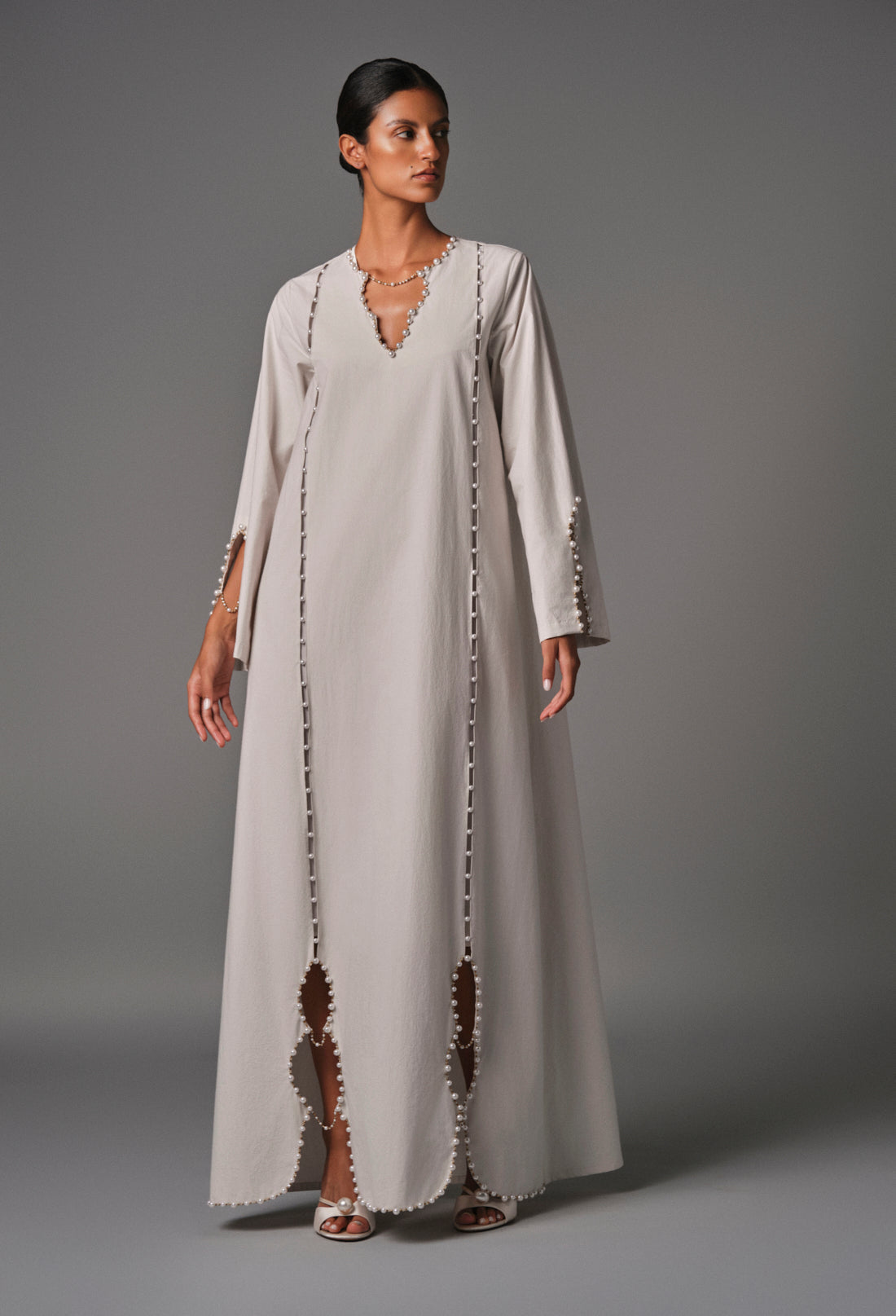 AQUILLORA Twilight A- line Kaftan - Offwhite (Image 1)