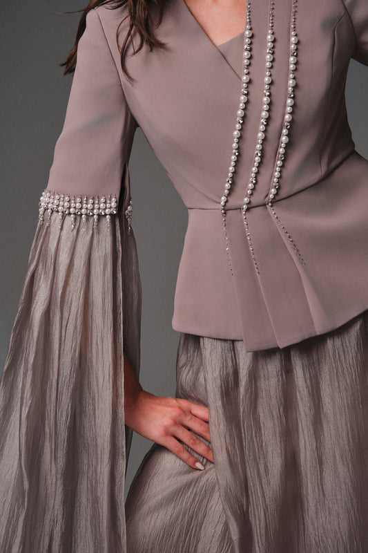 AQUILLORA Twilight Cape Dress - Mauve (Image 2)