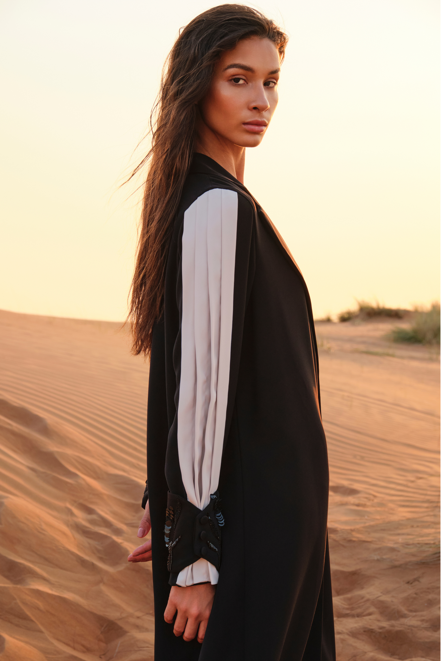 Terra Collared Abaya