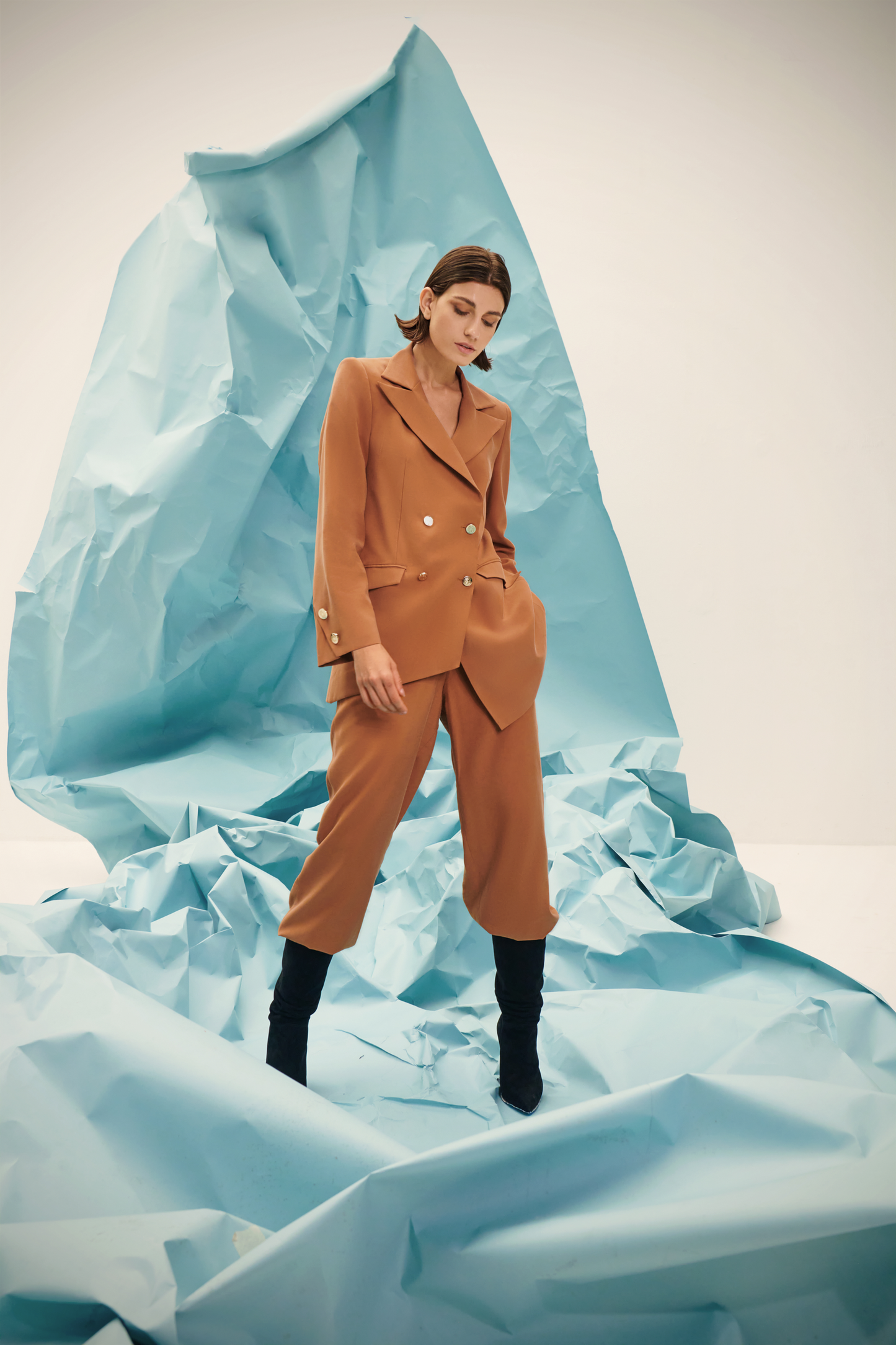 The Overcoming Asymmetrical Blazer